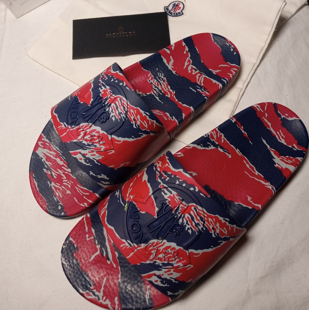 Moncler Slides